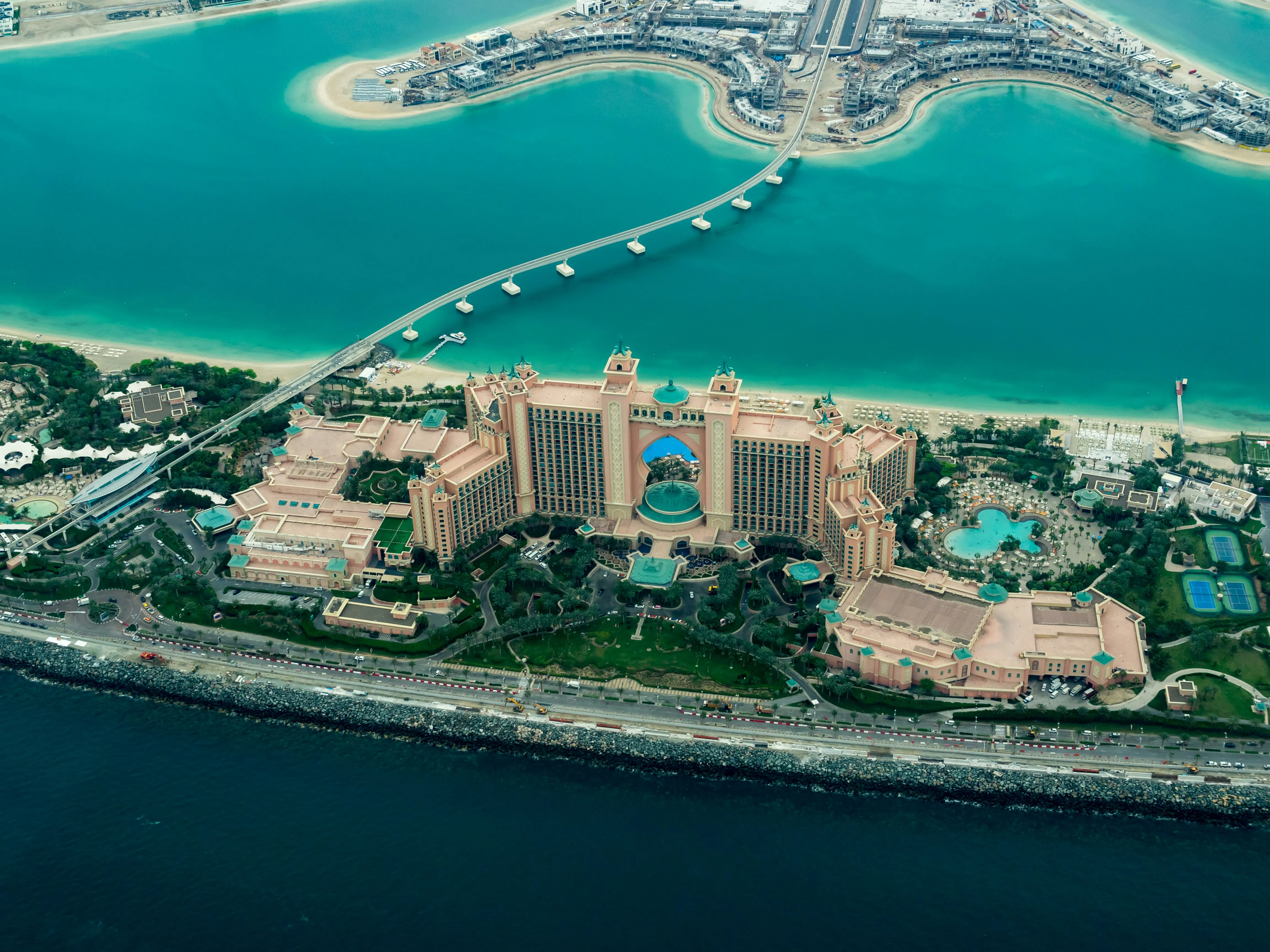 Aquaventure and Lost Chambers